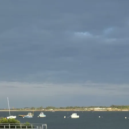 Les Perles De L'aiguillon Arcachon * La Teste-de-Buch